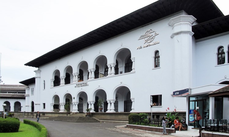 Mengenal Museum Pos Indonesia Di Bandung